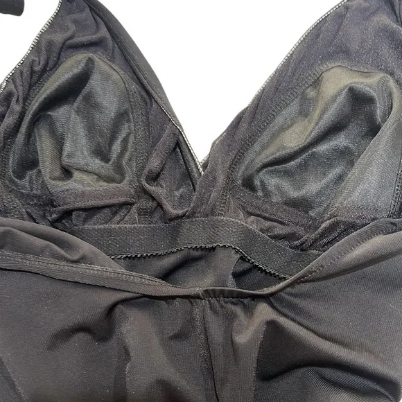 NWT Miraclesuit Surplice Bust Ruched Side Tummy Control One Piece Swimsuit  SZ 8 - Picture 6 of 10